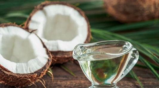 What's the Scoop on MCT Oil? - Superfoods Company
